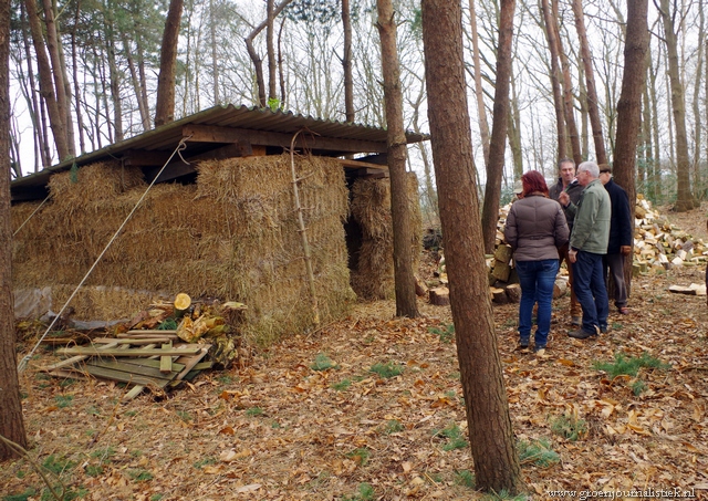 strobalen schuilhut, groenjournalistiek